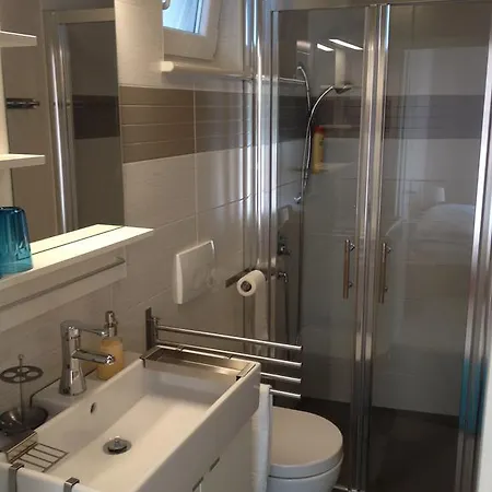 Apartment Apartman Hlanuda